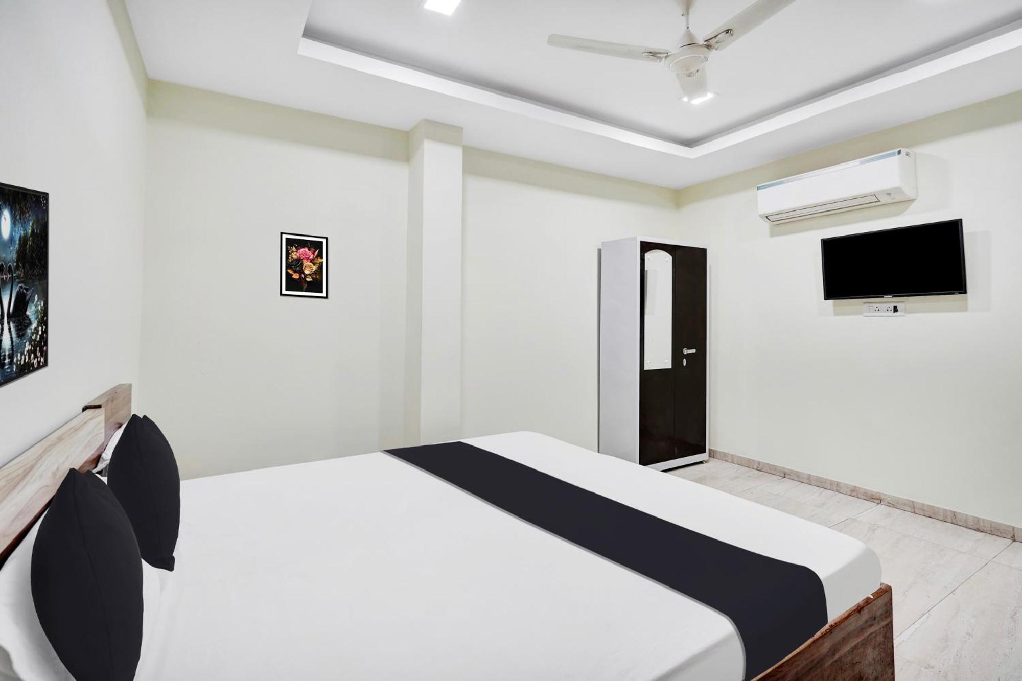 Super Hotel O Chittorgarh City Center Exterior photo
