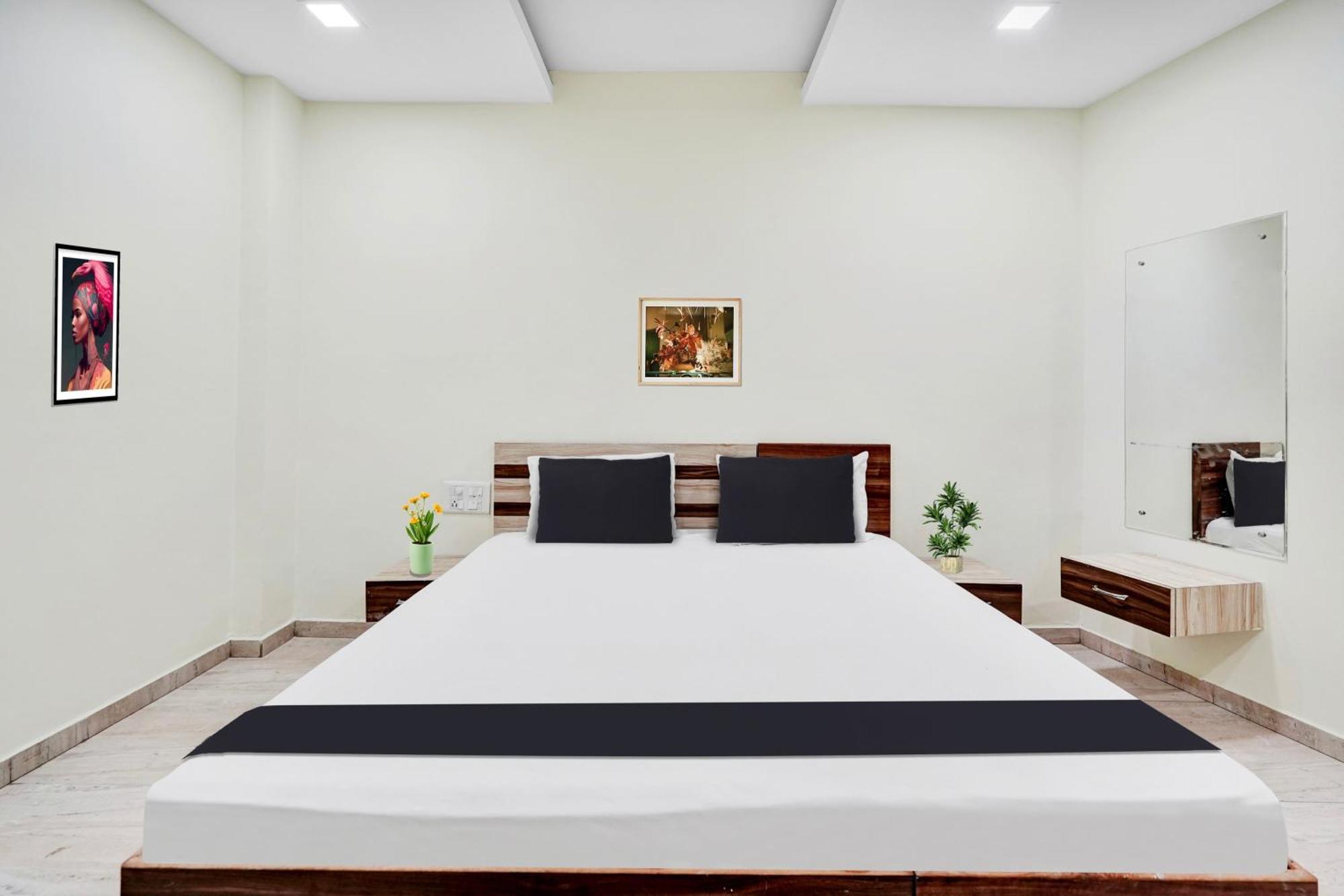 Super Hotel O Chittorgarh City Center Exterior photo